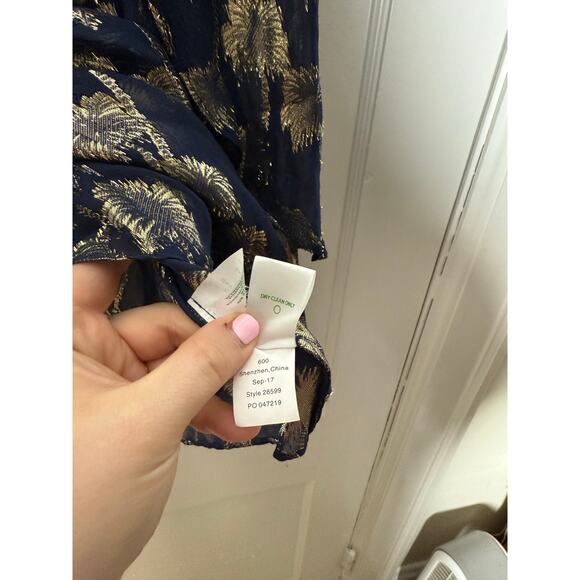 Lilly Pulitzer Beccer Silk Clip Top Navy Blue Gold Blouse Top Women's XS - Picture 9 of 10